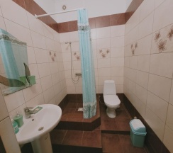 5-местный номер люкс в Друзья