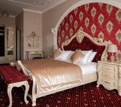 Номер люкс свадебный с 1 двуспальной кроватью в Djump hotel