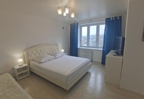 Апартаменты ZNS Rent (ЗНС Рент) на улице Луначарского 49 в Туле