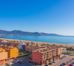Апартаменты с 3 комнатами в Xon's Platja Hotel Apartments