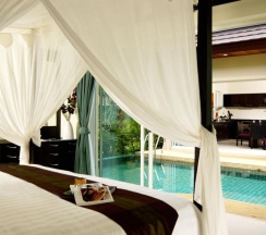 Трёхместная вилла в Karon Beach Walk Villa