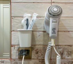 Двухместный номер с кухней, одной двуспальной кроватью с собственной ванной комнатой и дополнительным спальным местом в Goldie Home