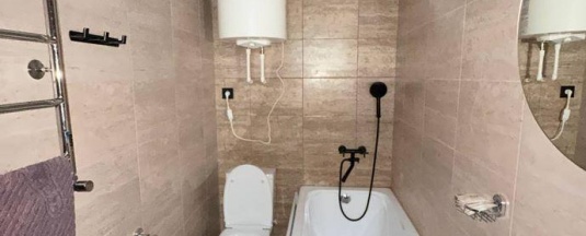 Номер люкс с 1 двуспальной кроватью №43 в Алатау Люкс