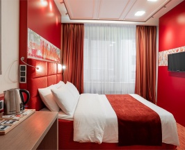 Номер для гостей с ограниченными физическими возможностями в Red stars hotel
