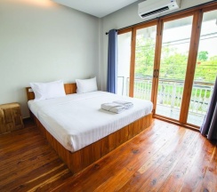 Номер Superior с балконом в Sri Chiang Yeun Boutique House