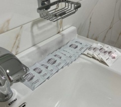 Двухместный коттедж с красивым видом из окна двуспальная кровать в Elki Domiki