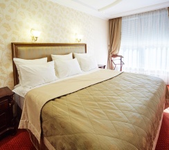 Номер люкс с 1 двуспальной кроватью в Azimut Отель Ставрополь