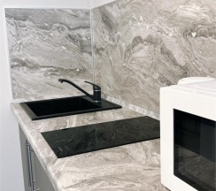 Апартаменты двухкомнатные четырехместные  (улучшенные) с балконом в Polikariya