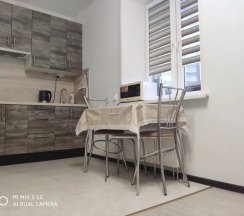 Студия с балконом и с красивым видом из окна в Квартира Милый дом (DearHome) на Калинина 24