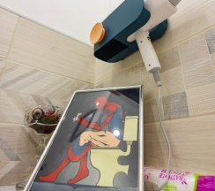 Кровать в общем номере (мужской номер) в Чердак