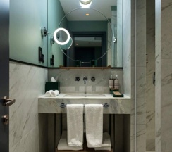 Двухместный номер Делюкс (2 отдельные кровати) в Khedi Hotel