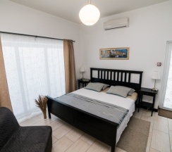 101 - Трехместный номер с террасой в Азов Инн