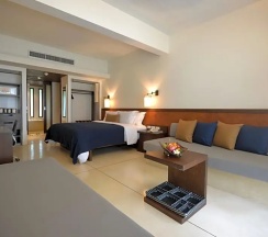 Номер Premier с частичным видом на океан в Southsea Khaolak Beach Resort