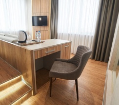 Номер-студио Делюкс с видом на озеро в F911