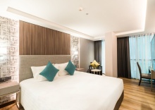 Студия Deluxe с красивым видом из окна в Отель Citrus Suites Sukhumvit 6 by Compass Hospitality