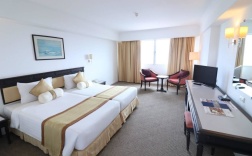 Люкс с 2 комнатами в Hua Hin Grand Hotel And Plaza