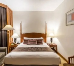 Люкс Family в Century Park Hotel