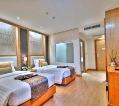 Двухместный номер Deluxe двуспальная кровать в ASHLEE Plaza Patong Hotel & Spa
