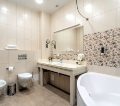 Двухместный стандарт улучшенный в Капитоlinn