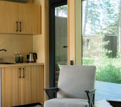 ДОМ ЛЕС  (Дом в Лесу) в Катунь Dom Hotels