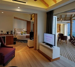 Двухместный люкс Overwater (двуспальная кровать) в Курорт Cinnamon Dhonveli Maldives