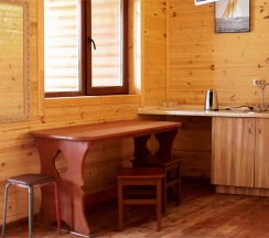 Улучшенный домик на шестерых в блоке В в Алые паруса