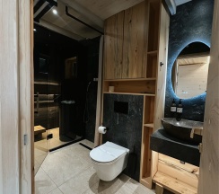 Лодж 4 с бесплатной сауной + Безлимитное посещение ЕлятыПарка в ЕлятыЛодж