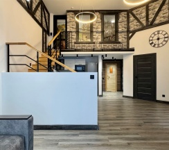 Апартаменты DUPLEX PREMIER с огромной видовой террасой в Маяк