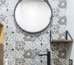 Двухместный номер Superior с балконом и с красивым видом из окна двуспальная кровать в Apart hotel Colibri