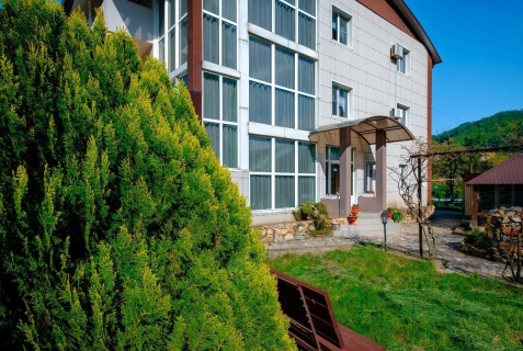 Ольгинка: Гостевой дом Элладен