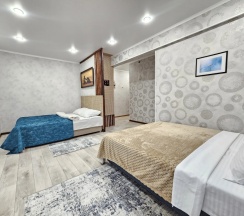 Апартаменты c 1 комнатой с балконом в Квартира Khadi Home рядом Александро-Мариинская больница