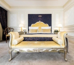 Семейный люкс с красивым видом из окна в Rixos Khadisha Shymkent