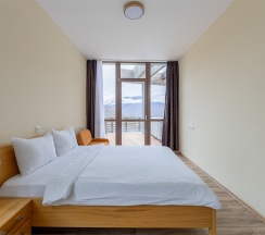 Вилла с 3-мя спальнями и панорамным видом на горы c Джакузи на террасе в Skypark