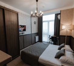 студия c балконом и видом на море в GG hotel
