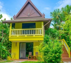 Бунгало с балконом в Chez Charly Bungalow