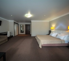SUITE в Горицы Hotel&Resort