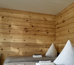 Четырехместный домик в Шум ручья