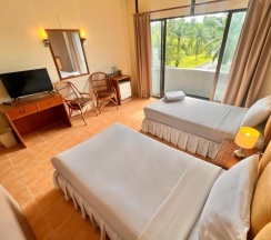 Одноместный номер Superior односпальная кровать в P.N. Mountain Resort