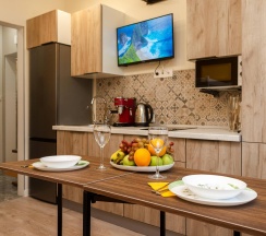 Апартаменты студия Yellow studio by the sea в Посутки