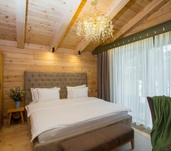 Фэмили Шале Ривер в Grand Chalet Altay