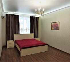 М.Горького 85Б. 1-комн.кв., 10-этаж, 76 в АнтиОтель