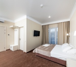 Джуниор сюит с балконом в Adriatic