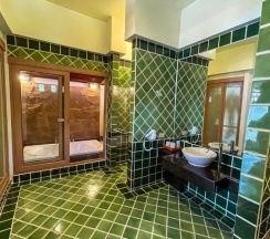 Двухместная вилла Seaside Wing Deluxe двуспальная кровать в Kacha Resort and Spa Koh Chang