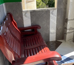 Люкс с балконом в Золотой лотос