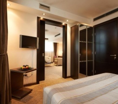 Четырёхместный полулюкс в In Hotel Belgrade