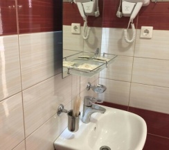 Стандарт двухместный без балкона в Юнона