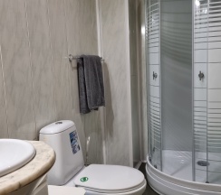 Двухкомнатный семейный полулюкс в Wish hotel