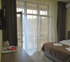 Трехместный стандарт в Элион