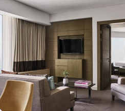 Двухместный люкс Executive двуспальная кровать в Pullman Doha West Bay