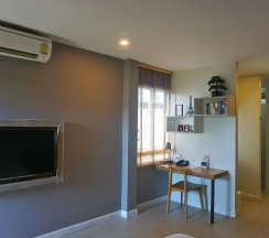 Студия с балконом и с видом на сад в Signature Phuket Resort